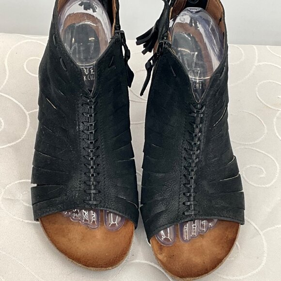 Miz Mooz Black Leather Heeled Sandals With Zipper Closure Size 40 Womens Europea - Picture 4 of 9